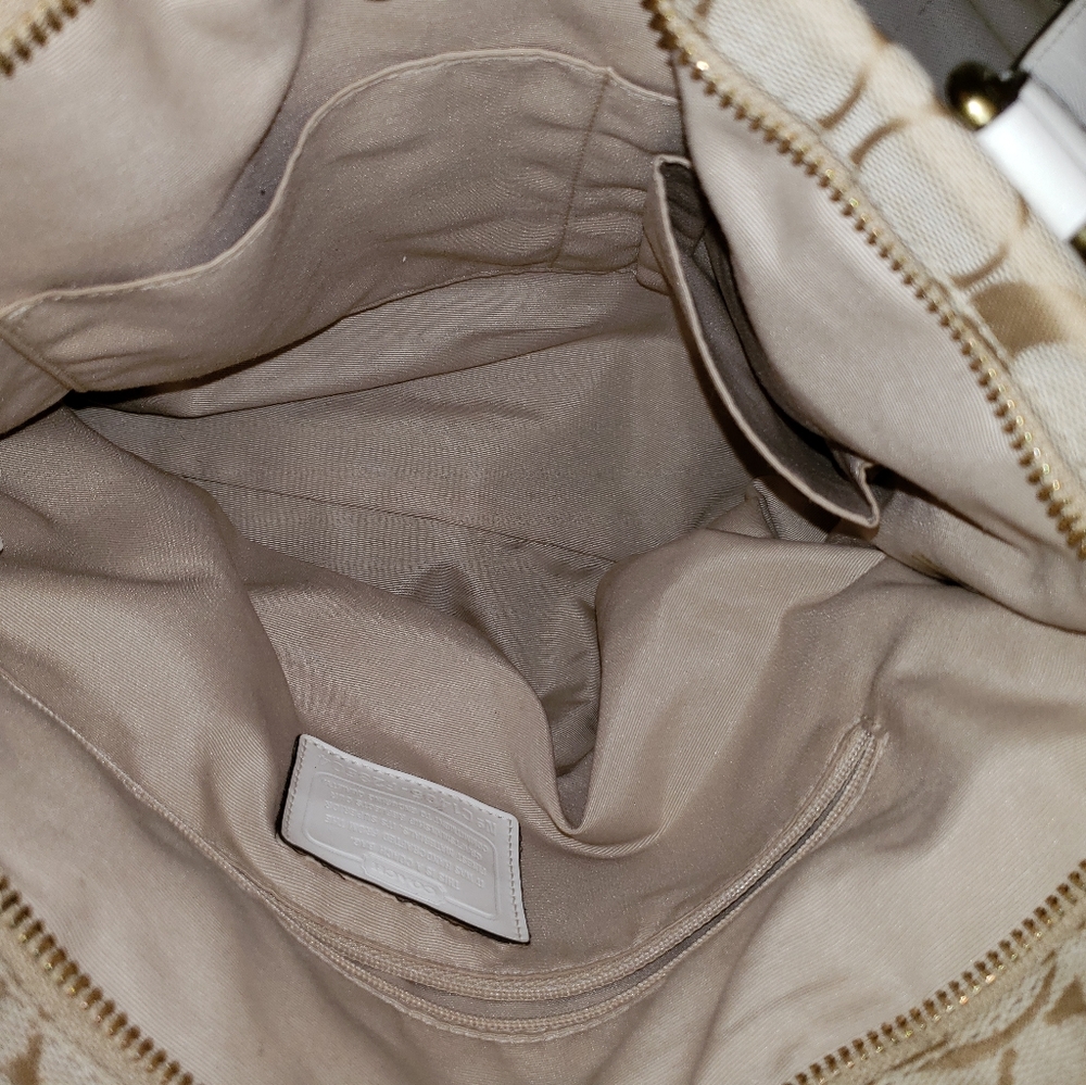 Coach tote - Picture 8 of 13
